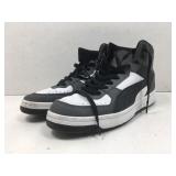 Athletic shoes size 10