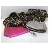 Fashion tote and handbags.