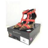 NY&C Layla heel shoe, red w/animal print, sz 8