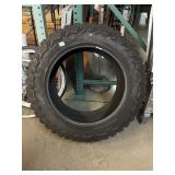 Rugged M/T tire, 37x13.50R22LT