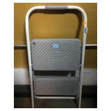 Project Source 2ft stepladder