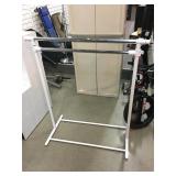 Stationary clothes rack w/2-rows, adjustable