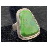 Sterling Silver Ring W/green Stone, Tw 12.5g, Sz 7