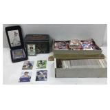 Mixed lot of sports cards