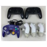 Switch Pro Controllers, GameCube Controller and