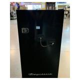 Frigidaire Mini Fridge 2.5ft tall - Clean -