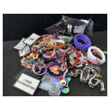 Fashion Jewelry Incl. Bracelets, Necklaces & More