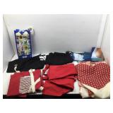 Assorted baking aprons and smocks.