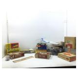 Train parts & accessories, assorted, empty model