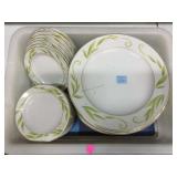 Bernardaud plate set, sz 11.5 and 6.5