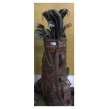 Vtg Browning Golf bag w/clubs