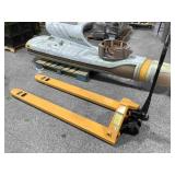 Uline 6ft Long Fork Pallet Jack, H-1779