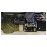 Leviï¿½s Jeans, Top, Bags, and More.