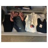 Womenï¿½s Jeans and Tops. Most are New.