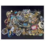 Fashion Jewelry Incl. Rings, Necklaces & More