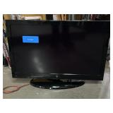 Westinghouse 40in HD TV, model VR-4090 w/stand