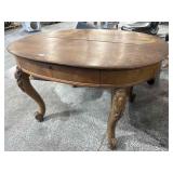 Early 20th c. Walnut Split top Dining Table with