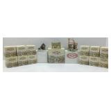 David Winter Cameos & Miniature Cottages in