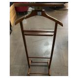 Brevettato Wood Valet stand, made in Italy,