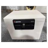 Sentry Fire Safe with Key - model 1970