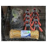 20m rope w/12 pairs of gloves and metal clamps