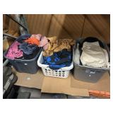 3 Bund full of clothing incl. shorts, shirt,