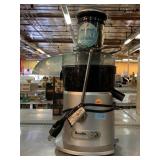 Breville Juice Fountain Juicer. Model JE95XL