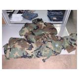 Camouflage Army Jacket & Pants. Size Large