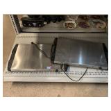 2 Oster Buffet Servers Model CKSTBSTW00