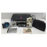 Vintage Polaroid Camera Set in Carry Case with