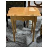 Wood End Table. Painted. Approx 25x15x28in