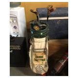 VTG Macgregor jack nicklaus Golf bag w/clubs