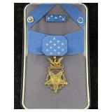 Valor Us Of America Army Medal Of Honor In Case