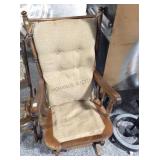 Vtg Rocking chair w/high back