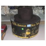 Vintage Donna hat with carrying case black size 7
