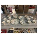 32 piece China plates and cups bone China Mikasa