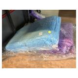 2 Area rugs, approx 48x72in