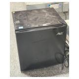 Arctic King Small Mini Fridge