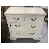 White wood dresser w/4 drawers, approx 38x18x36in