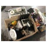 Pallet of Kitchen ware, home decor and more, see