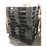 10 Plastic Pallets, buyer must take all