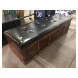 Lane Altavista cedar chest w/leather top, approx