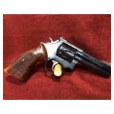 Smith & Wesson 357 Mag Revolver mod 586-2 -