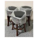 3 Wood stools