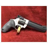 Taurus 44 Mag Revolver mod Raging Hunter - New in