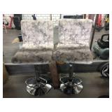 2 stools w/Marble patter print seats