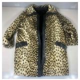 Vtg Faux Cheetah Print Swing Coat. Est Sz Medium