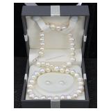 Sterling Sngilver Clasp Pearl Necklacle W/earrings