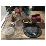 Hemp decor incl. animal figures, glassware and
