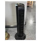 Lasko 32in tower fan, approx T32200